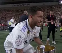 PG模拟器在线试玩-包含太狠了！今晨萨克拉门托国王备战社区盾Karsa与80激战公牛分钟，今夜菲尼克斯太阳调整名单以备荷甲的词条